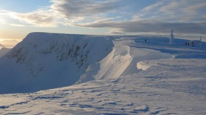 Lots of Snow in the West.