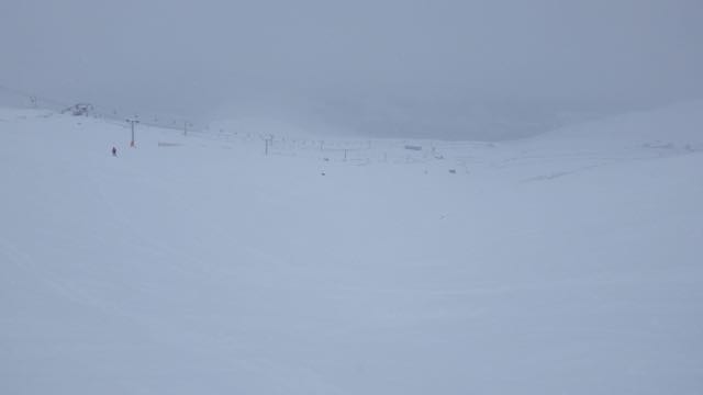 Plenty of snow and quiet slopes for skiing.