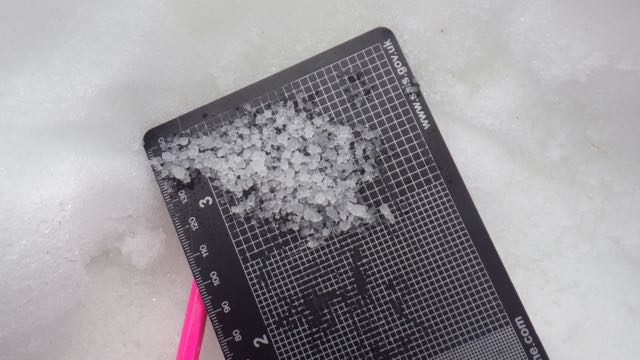 Graupel from the snow surface - a weak layer for tomorrow.