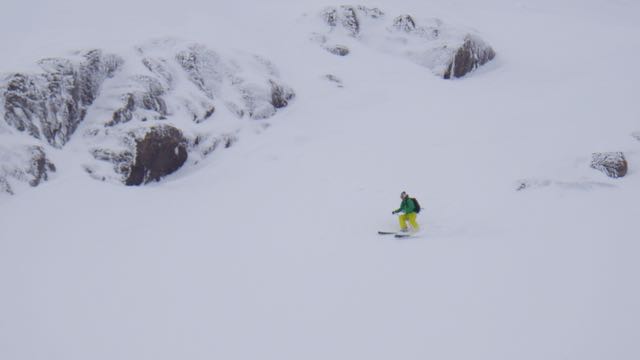 Good skiing in Summit Gully.