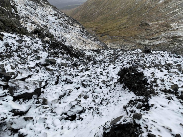 Looking down from the start of Observatory Gully